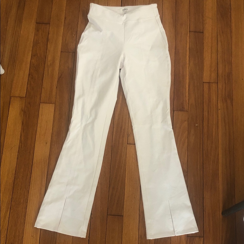 ALO Yoga Cream Pants gorgeous xxs like new